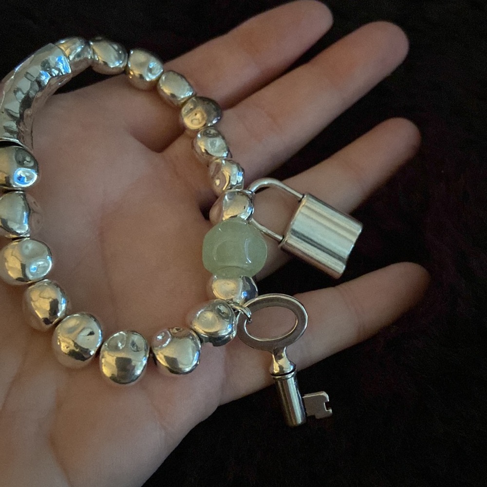 Hammered Silver lock and key with aquamarine stone bracelet  brand new